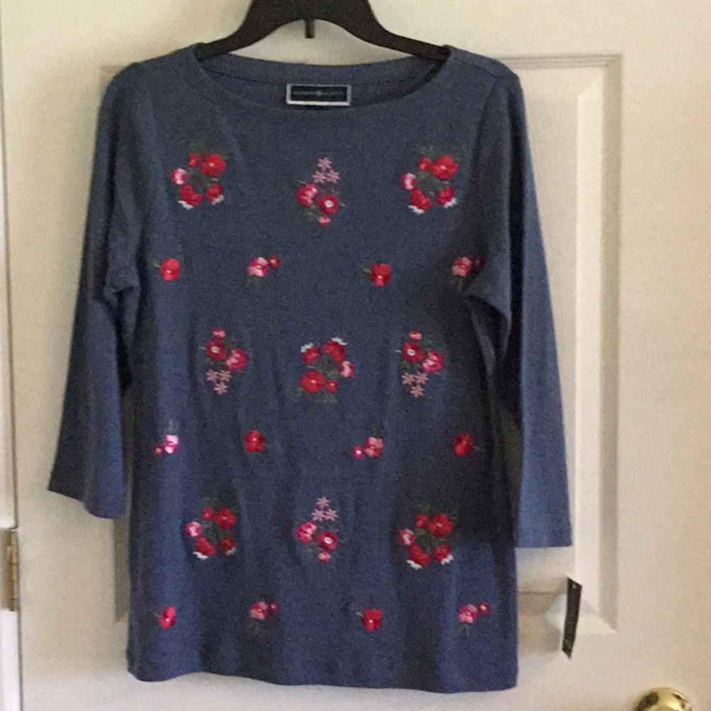 Floral Rose 🥀Top